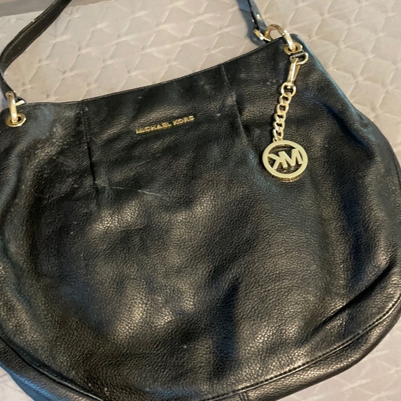 Michael Kors - Picture 1 of 4